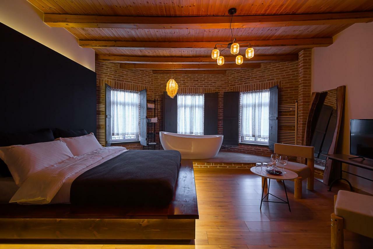 Barba Boutique Hotel Корча Екстериор снимка