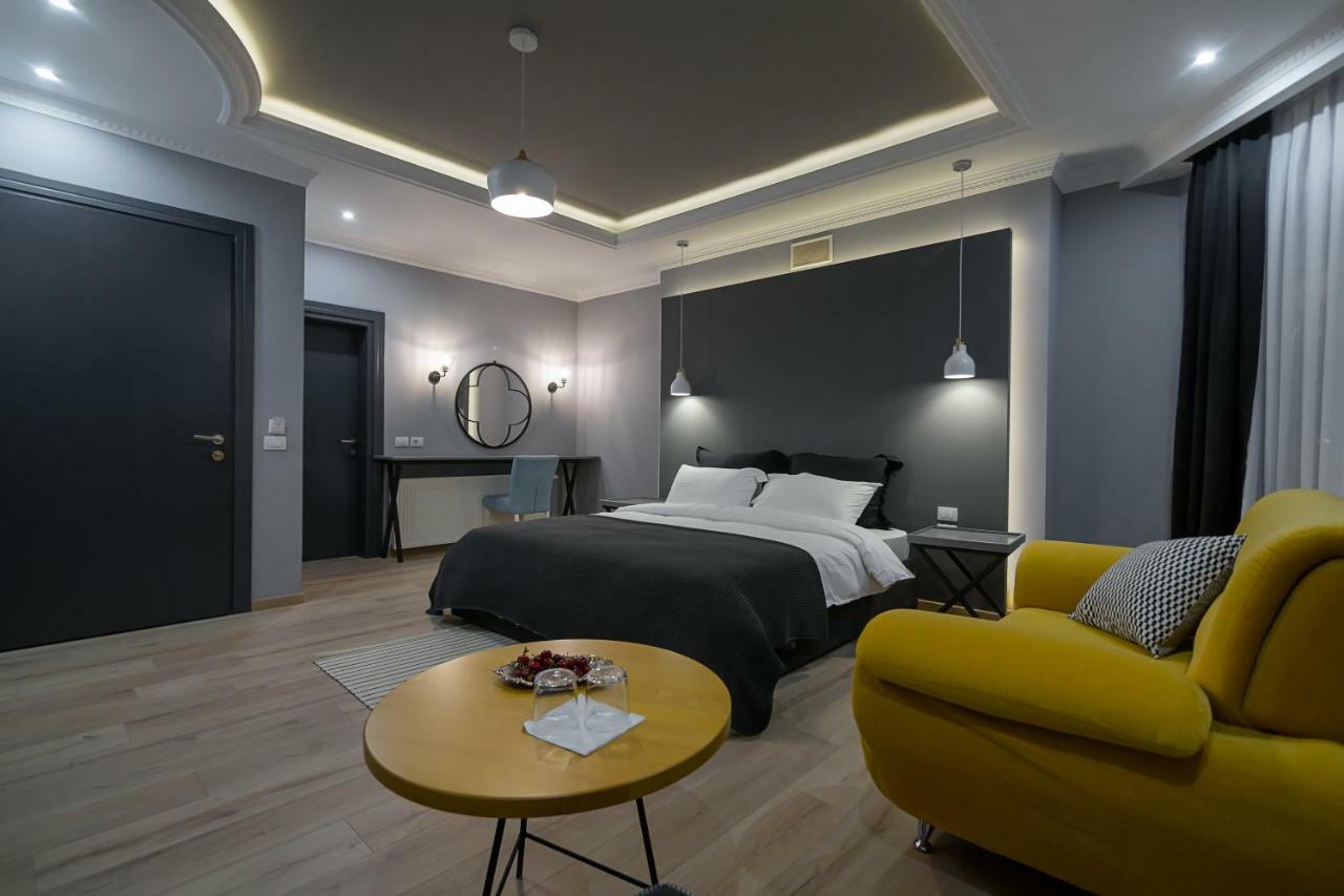 Barba Boutique Hotel Корча Екстериор снимка